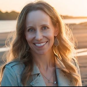 Meet your Posher, Michele